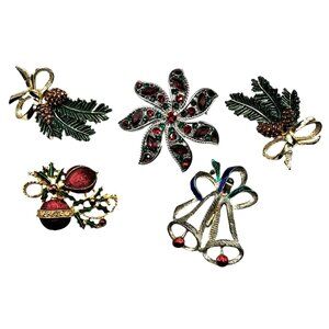 Vintage Christmas Holiday Brooch Pin Set Of 5 With Festive Designs En Rhinestone